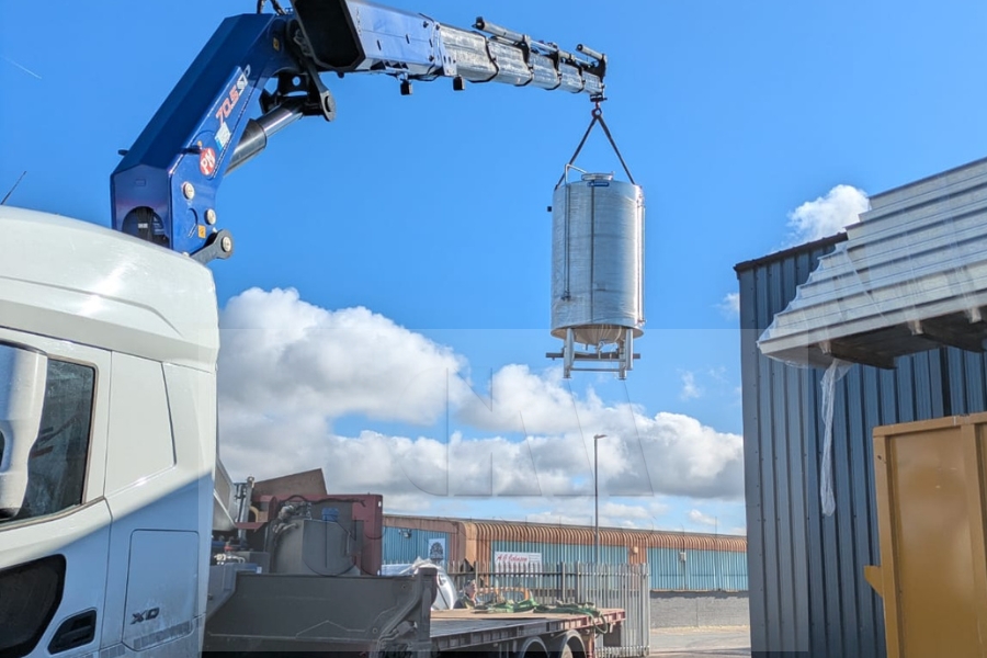 Penapai Bir 5000L Tiba di UK pada 12 Mac 2026