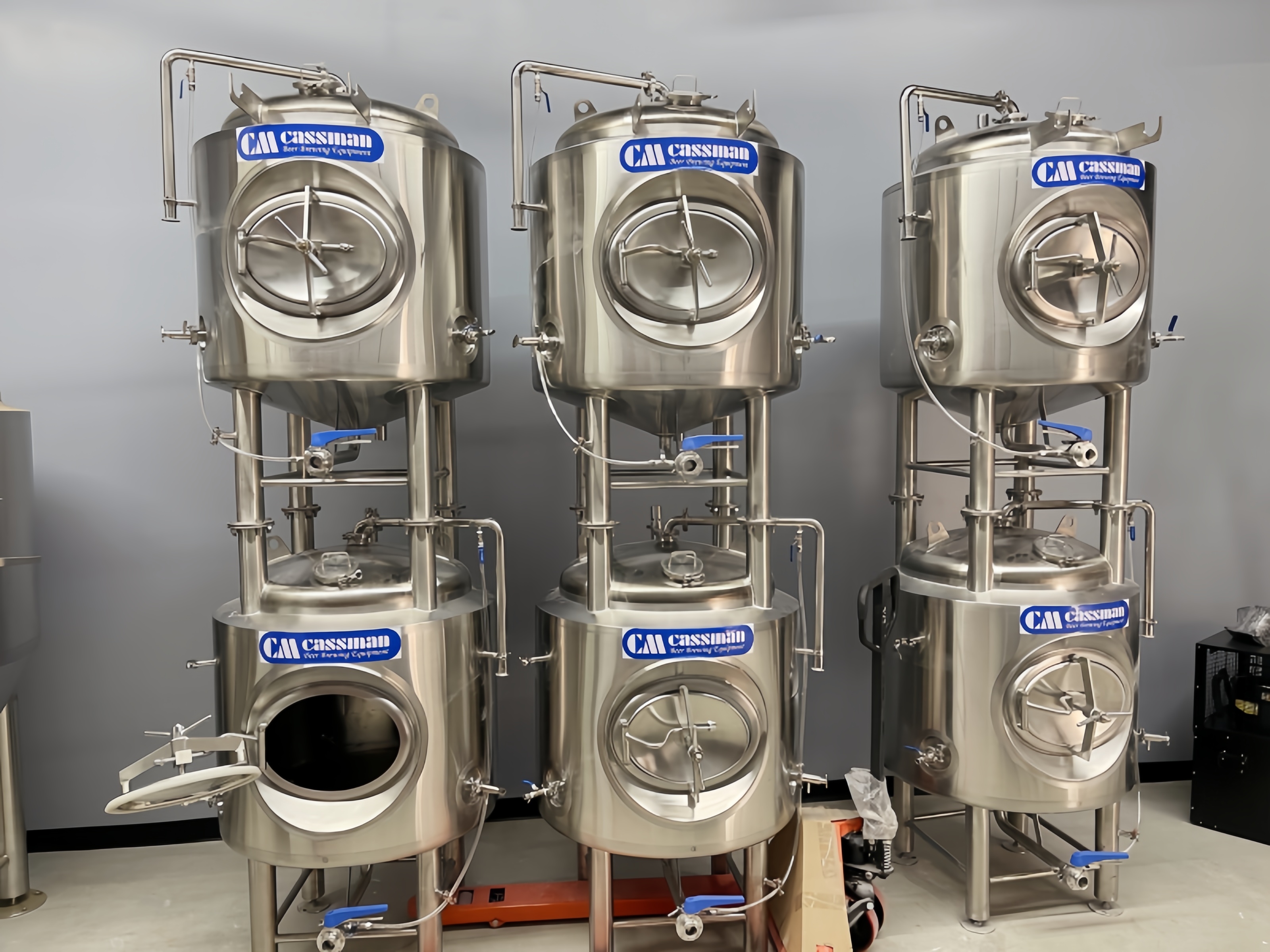 دوبرابر کردن: چگونه تانک‌های ASME Brite Stackable بحران فضایی آبجوسازی بروکلین را حل کردند