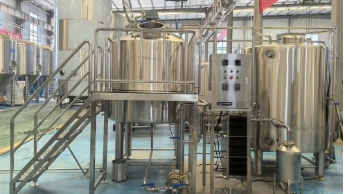 So w&auml;hlen Sie den besten ma&szlig;geschneiderten Tank aus: Ein vollst&auml;ndiger K&auml;uferleitfaden zum Design- und Herstellungsprozess