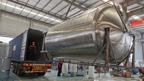 Ինչպես ընտրել լավագույն հարմարեցված տանկը ապագայի համար. Գնորդի ամբողջական ուղեցույց արդյունաբերության միտումների համար